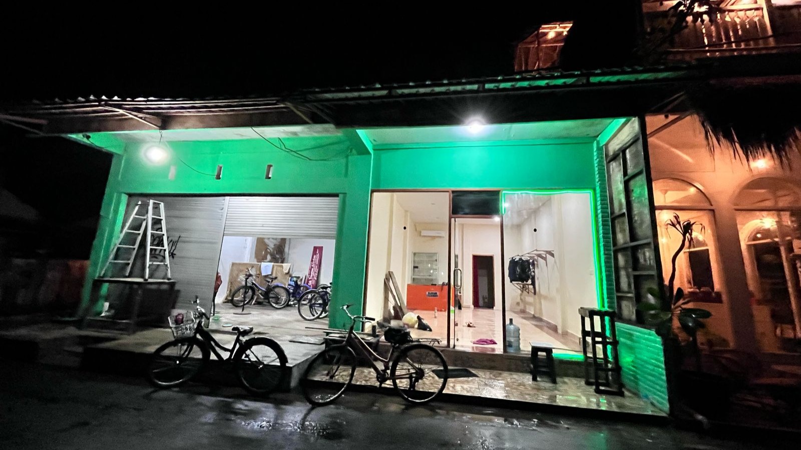Island Origins – local diver in Gili Gede, Lombok
